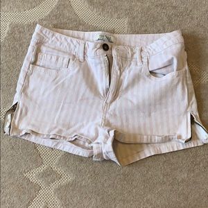 F21 pink and white striped shorts